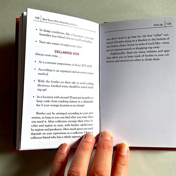 Wine Trivia Game and Wine Snob Book Set/2 - NWOT - Picture 8 of 10